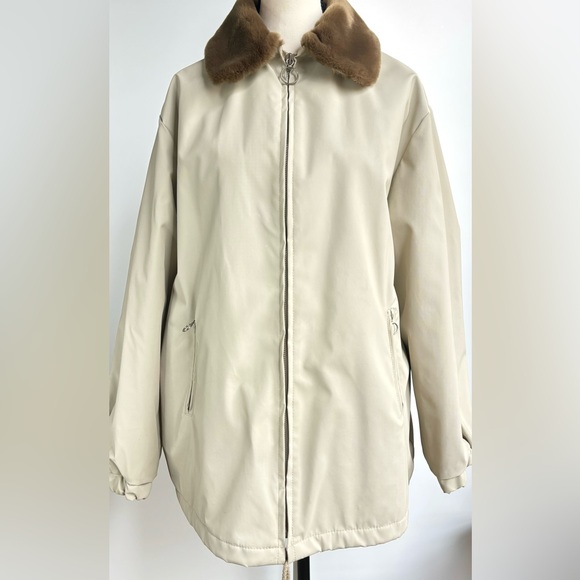 BENETTON Rain Coat Wool Lined Faux Fur‎ Collar Weatherproof Jacket Barn Coat SM - Picture 1 of 16